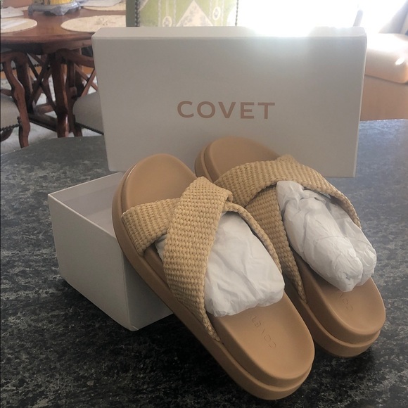 Cove Shoes - Cove Tan Woven Slide Sandals